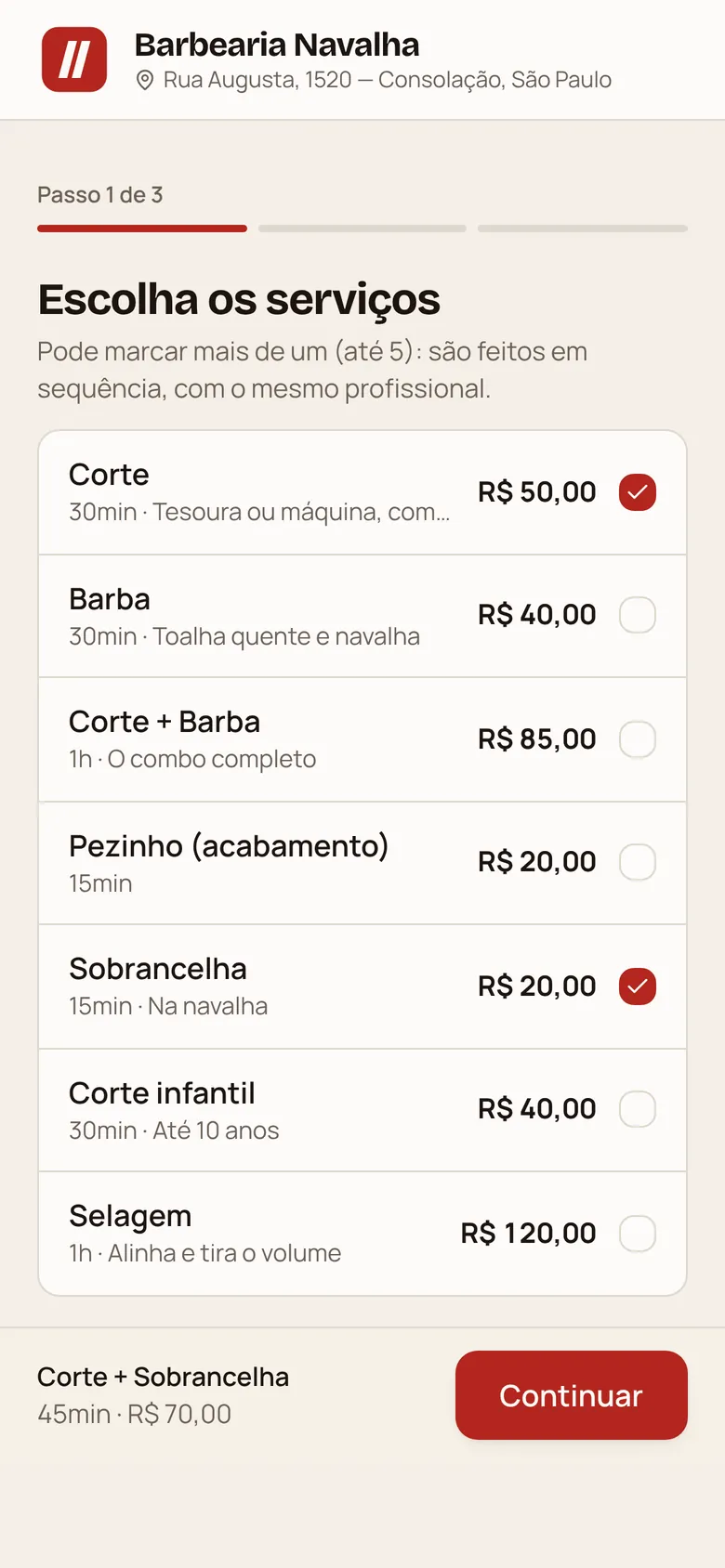 Passo 1 do site de reservas: lista de serviços com Corte e Sobrancelha marcados